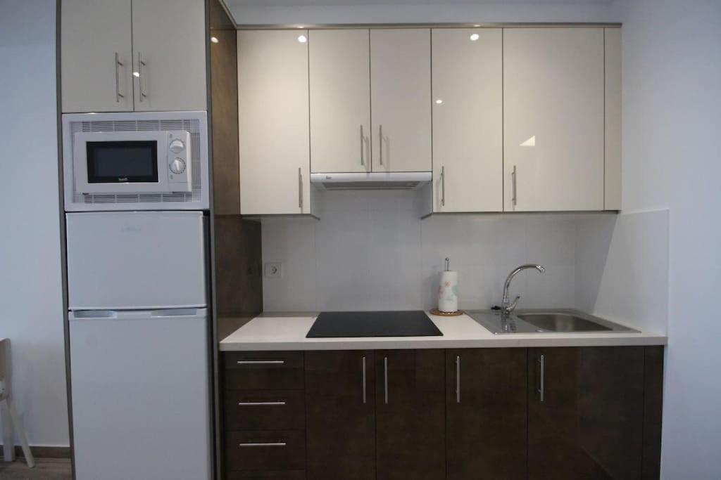 Apartment Las Vistas Beach View, 1 Bedroom Лос Кристианос Екстериор снимка